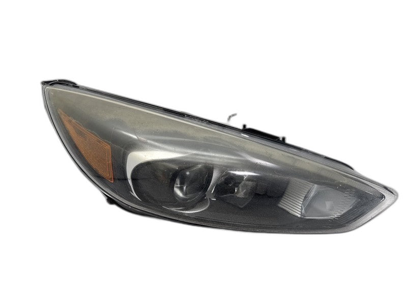 2015-2018 Ford Focus ST Right Passenger Headlight OEM Xenon HID