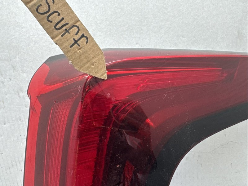 2020-2024 Cadillac XT6 Right Passenger Tail Light OEM LED Lamp
