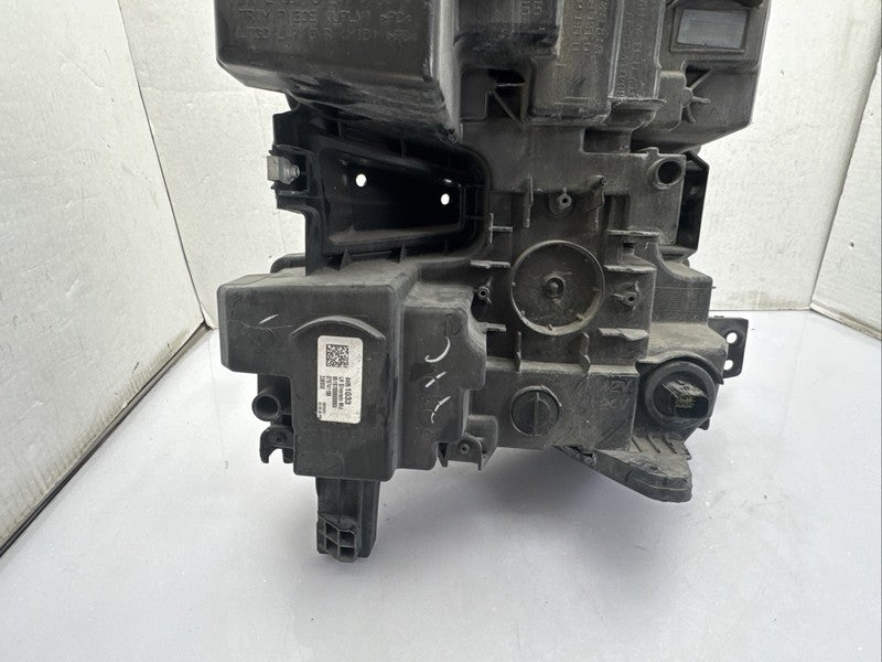 2019-2022 Chevy Silverado 1500 Left Driver Headlight OEM LED 84951033