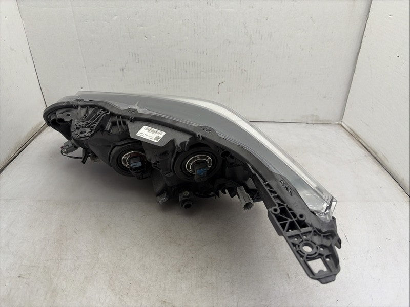 2020-2023 Nissan Sentra Right Passenger OEM Halogen Headlight