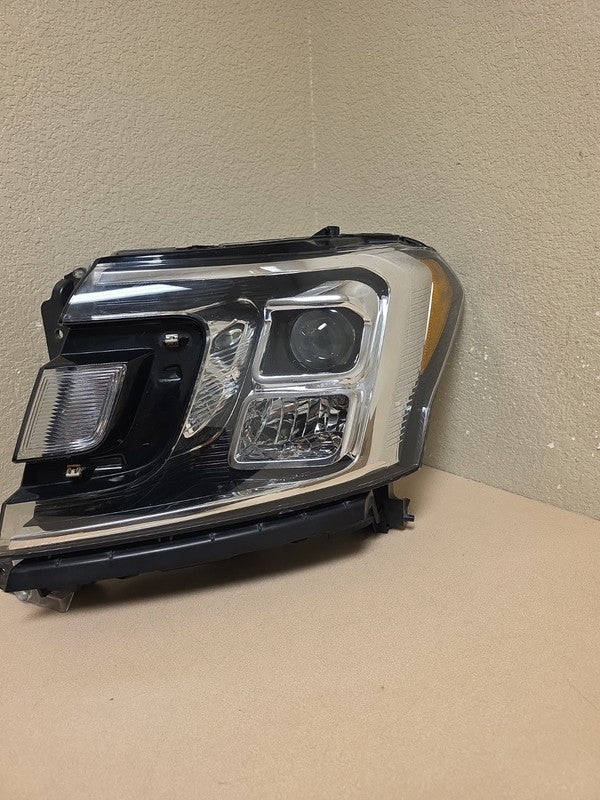 2018-2020 Ford Expedition Left Headlight Halogen JL1B-13006-AG