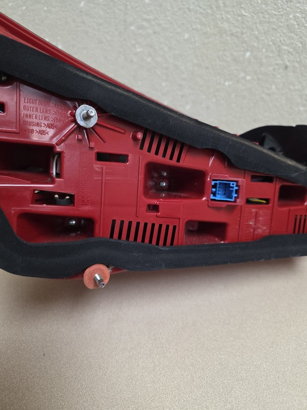 2014-2019 Mercedes-Benz CLA250 CLA45 AMG Right LED Tail Light A1179060