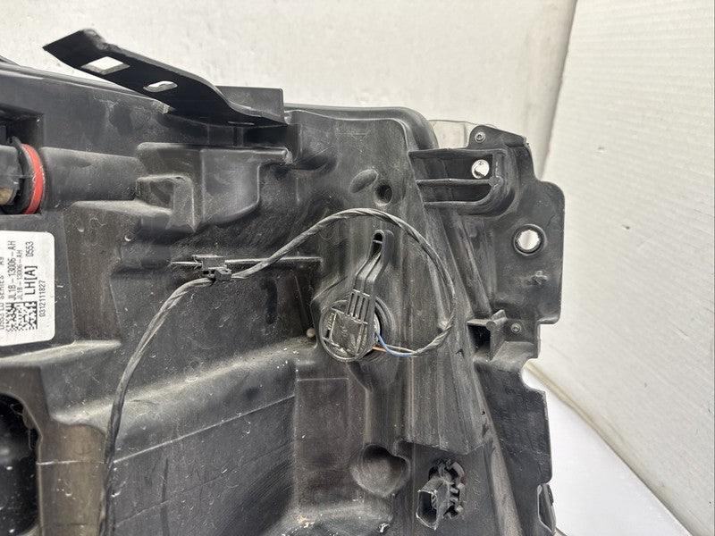 2018-2021 Ford Expedition Left Driver Headlight OEM Halogen Lamp