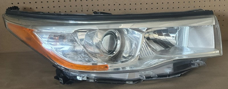 2014-16 Toyota Highlander Right Headlight Halogen DEPO 312-11F2R-AC1