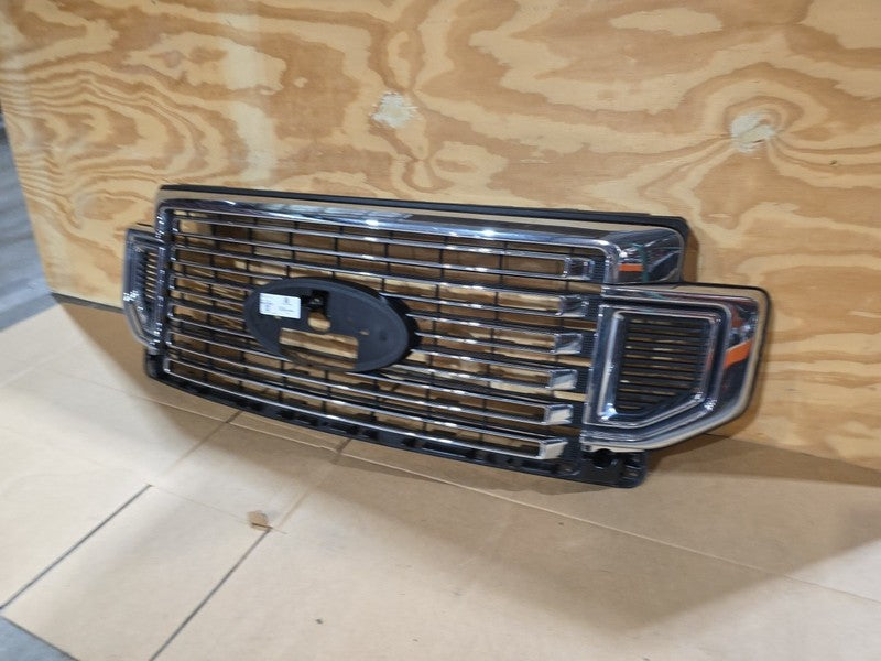 2020-2022 Ford F-250 F-350 F-450 OEM Upper Front Grille LC3B-8200-FEW