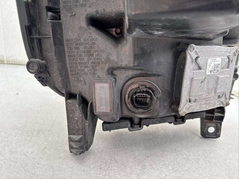 2016-2018 GMC Sierra 1500 Left Headlight OEM Xenon HID 84568272