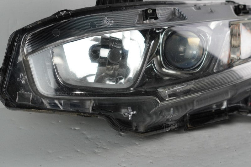 2016-2020 Honda Civic LH Driver Headlight Halogen OEM