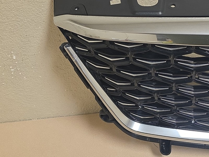 2024-2026 Cadillac XT4 Upper Front Grille Assembly with Emblem