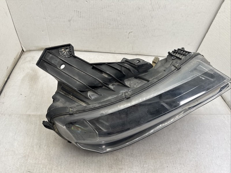 2016-2018 Chevy Camaro RS SS ZL1 Right Passenger Headlight OEM Xenon H