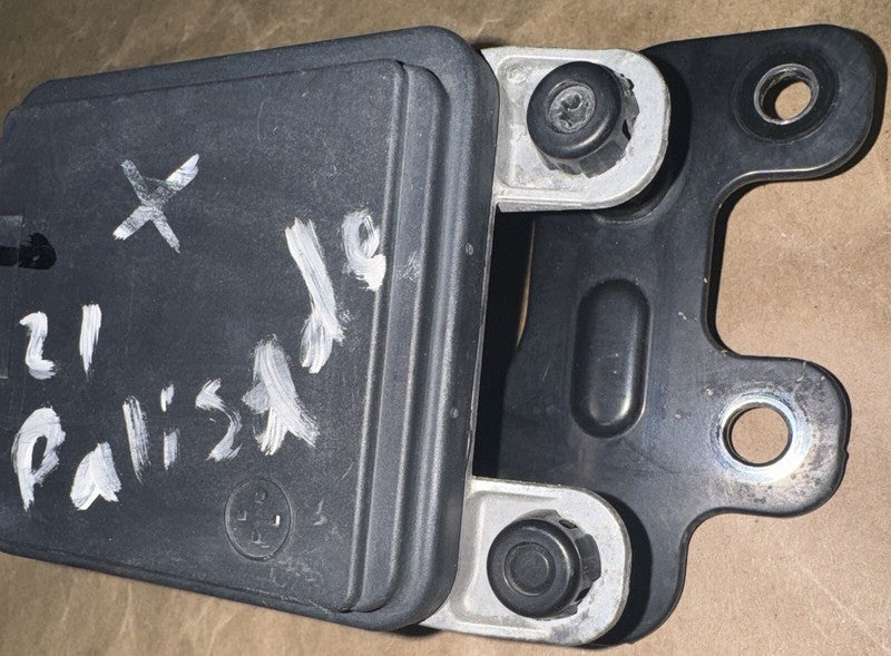2020-2022 Hyundai Palisade Cruise Control Distance Radar Sensor 99110-