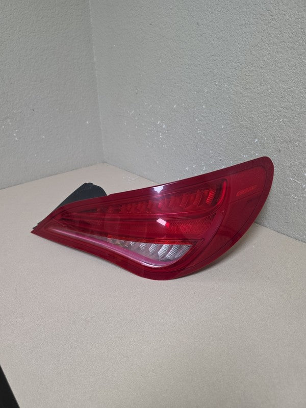 2014-2019 Mercedes-Benz CLA250 CLA45 AMG Right LED Tail Light A1179060