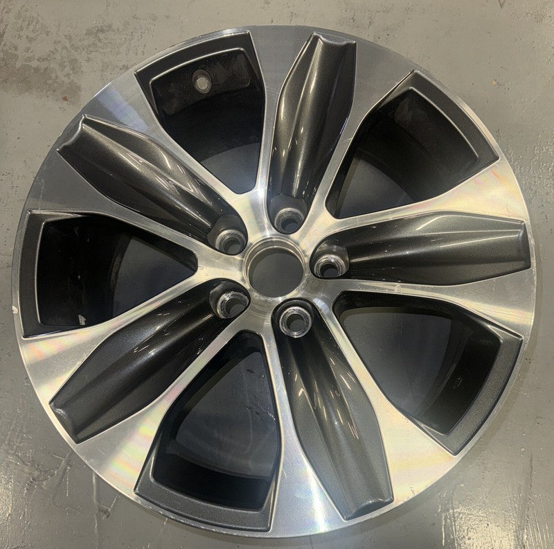 2020-2024 Toyota Highlander Wheel 18x8 5x4.5