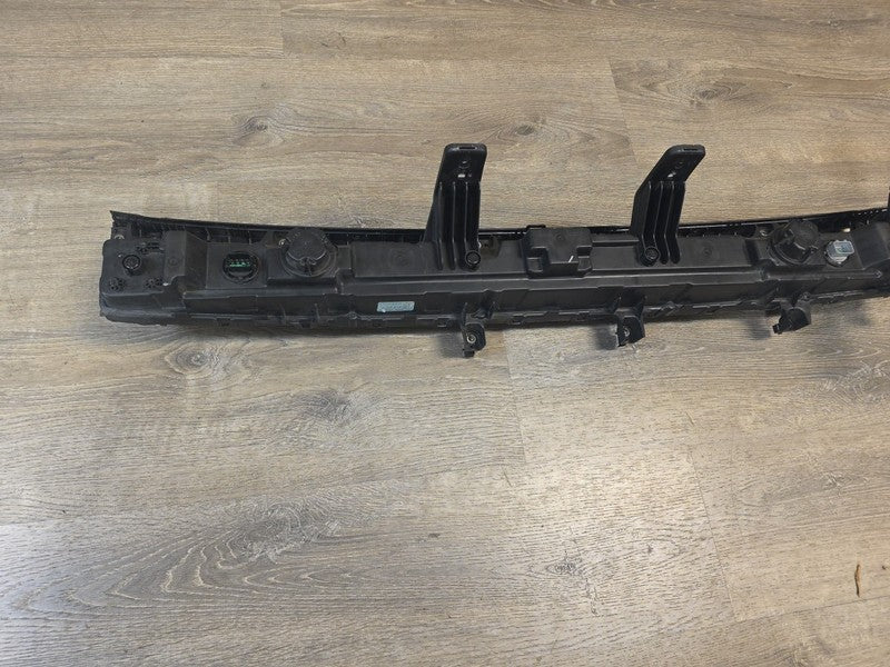 2024-2025 Hyundai Santa Fe Front Upper Center Grille LED 92299-R6200