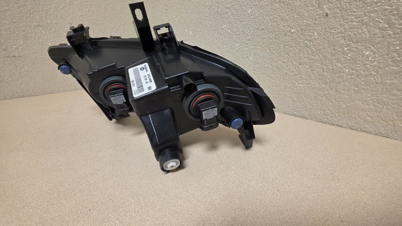 2016-2019 Nissan Maxima Right Side Halogen Fog Light OEM 261504RA0B