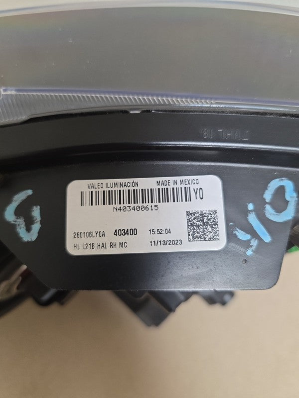 2023-2025 Nissan Sentra Right Side Headlight OEM Halogen Black Bezel