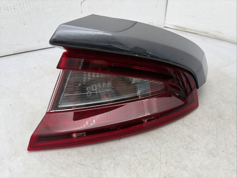 2018-2021 Kia Stinger Right Passenger Tail Light OEM LED 92402-J5