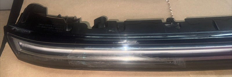 2024 VW Atlas/Crossport LEFT Light Bar OEM 3CN.941.653.B
