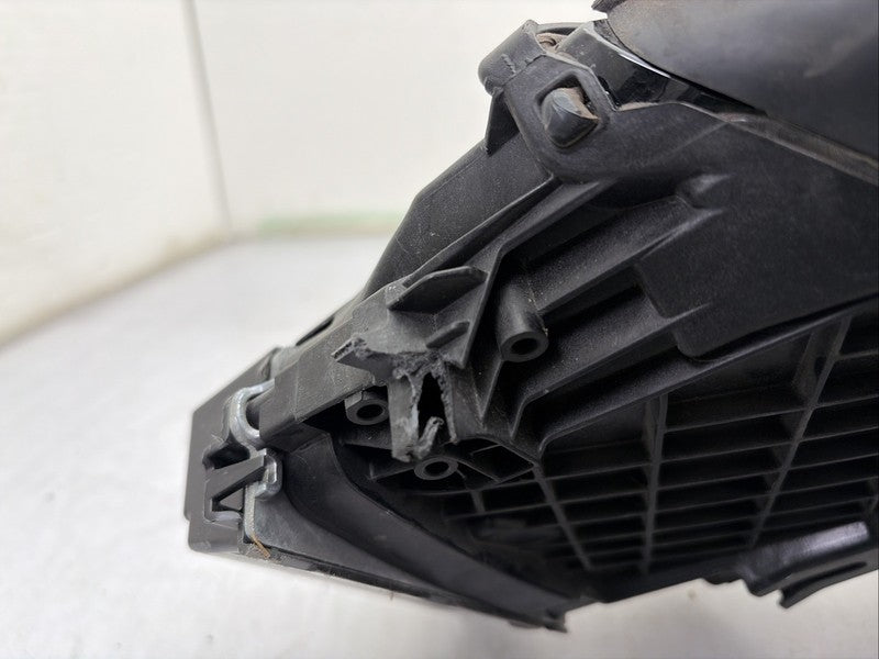2023-2024 BMW I7 740i Right Passenger OEM LED Headlight Upper