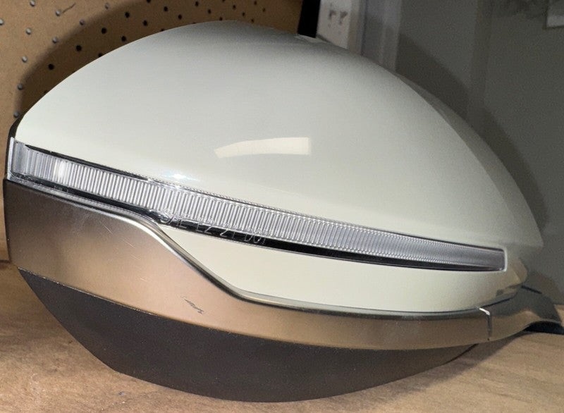 2022-2024 Hyundai Tucson Right Power Door Mirror Sage Grey 87620-CW030