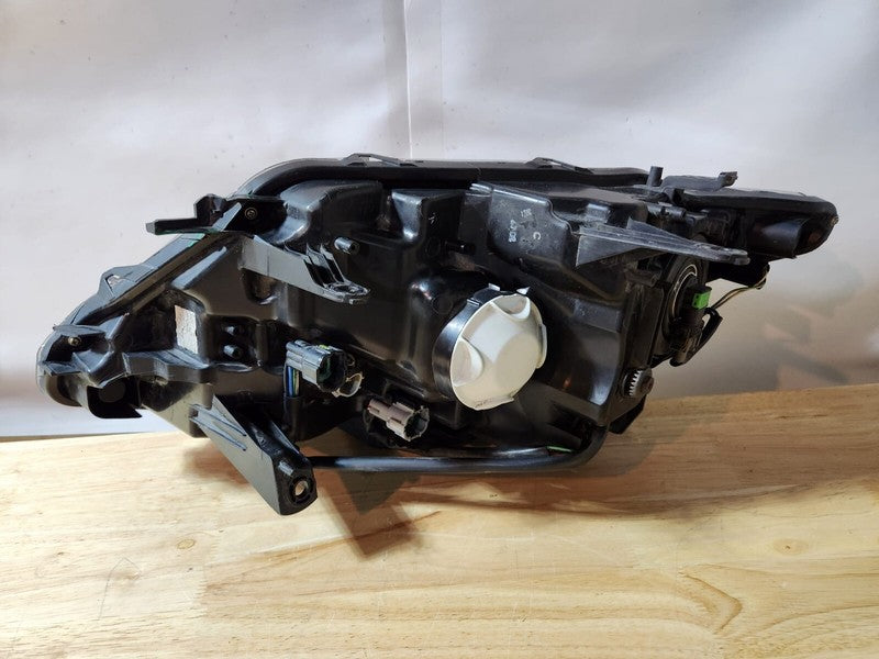 2017-2019 Nissan Rogue Right RH Headlight Halogen/LED OEM Used