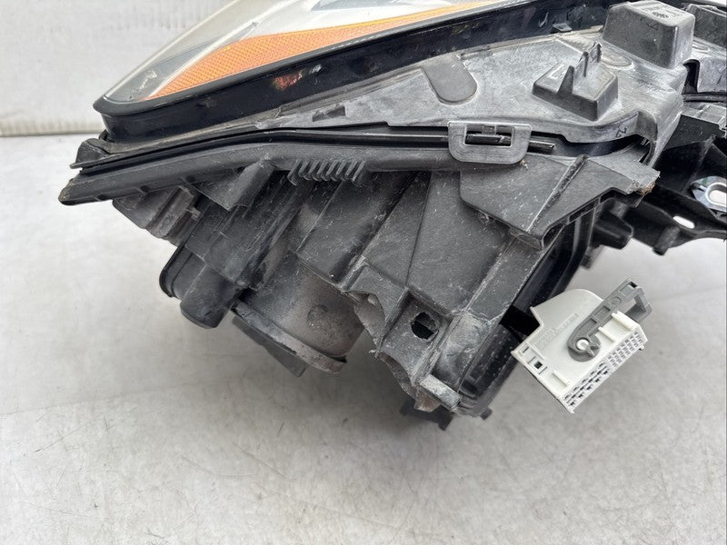 2015-2017 Mercedes GLA Right Passenger Headlight BI Xenon OEM A1569062