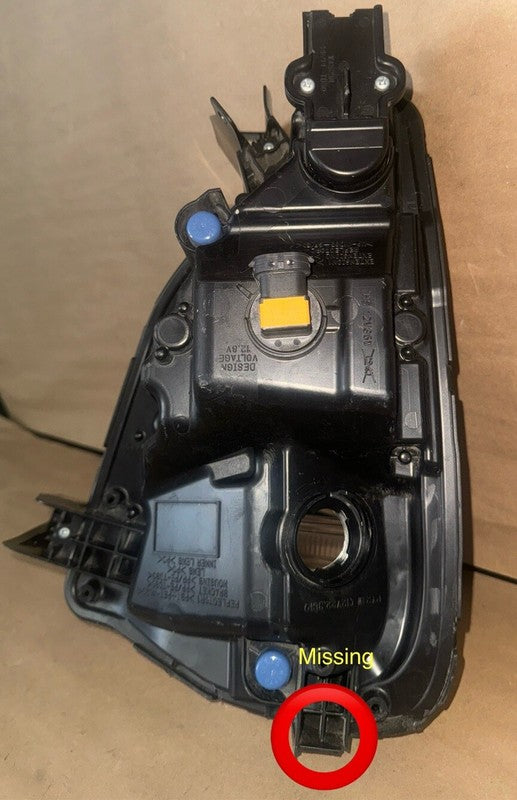 2017-2020 Mitsubishi Eclipse Cross Front Left Turn Signal Lamp OEM