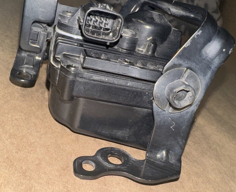 Lexus/Toyota Front Radar Sensor 88210-48070 (Verify Fit)