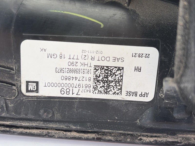 2018-2021 GMC Terrain Right Passenger Tail Light OEM Halogen Inner
