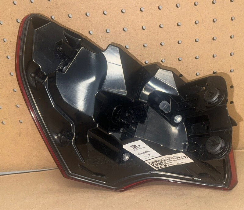 2019-20 Audi Q3 Right Tail Light Lamp OEM 83A.945.092.A