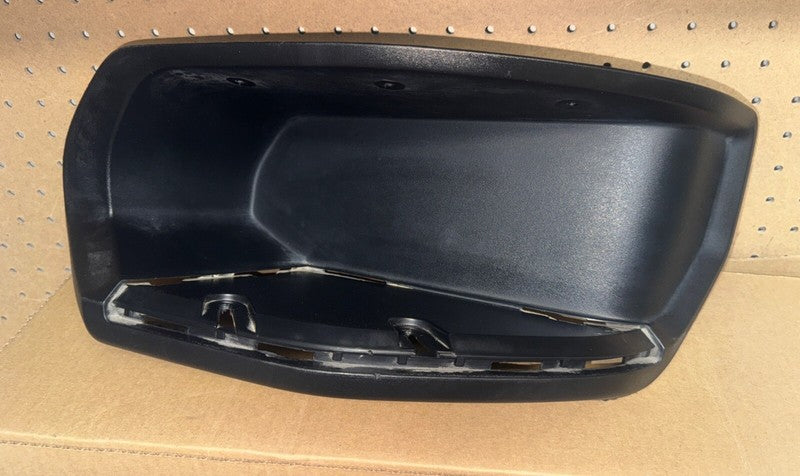 2019-22 Silverado Sierra Rear Bumper Step Pad Insert LEFT 84227860 OEM