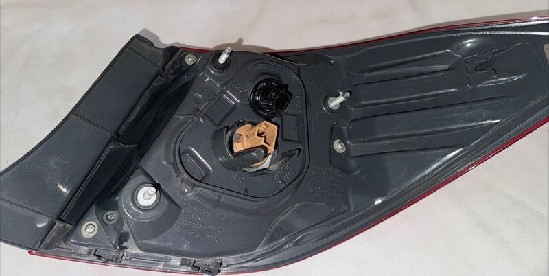 2016-2019 Corolla Left Tail Light Lamp OEM