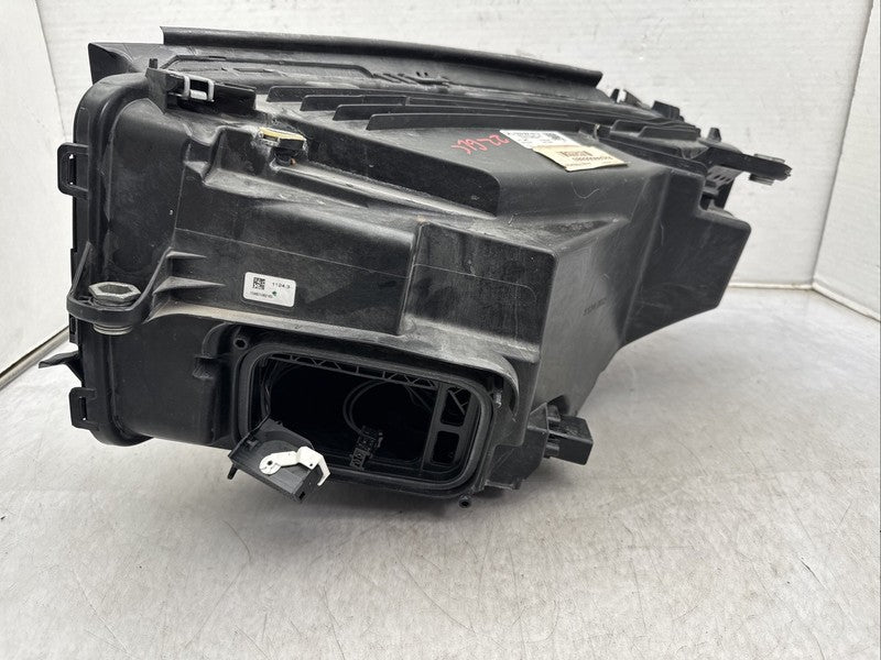 2020-2022 Mercedes Benz GLC300 Right Passenger OEM LED Headlight