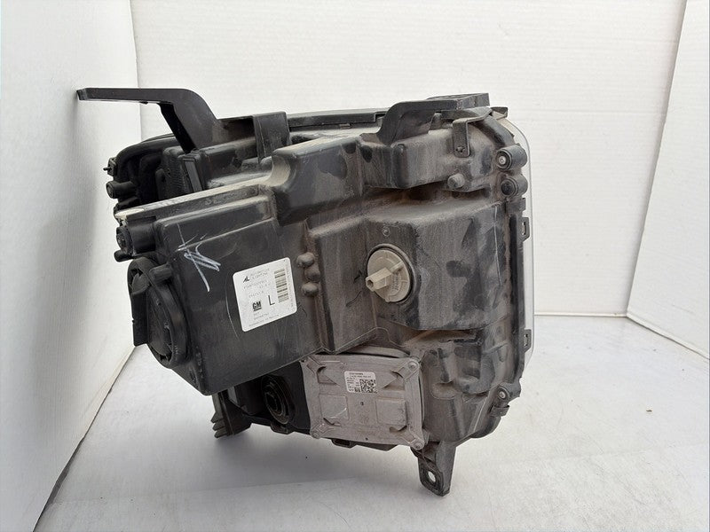 2016-2018 GMC Sierra 1500 Left Headlight OEM Xenon HID 84046790