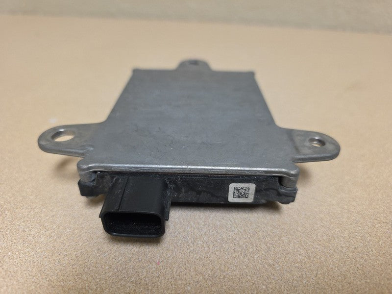 2016-2018 Lexus ES350 ES300 Blind Spot Radar Control Module 88162-0602