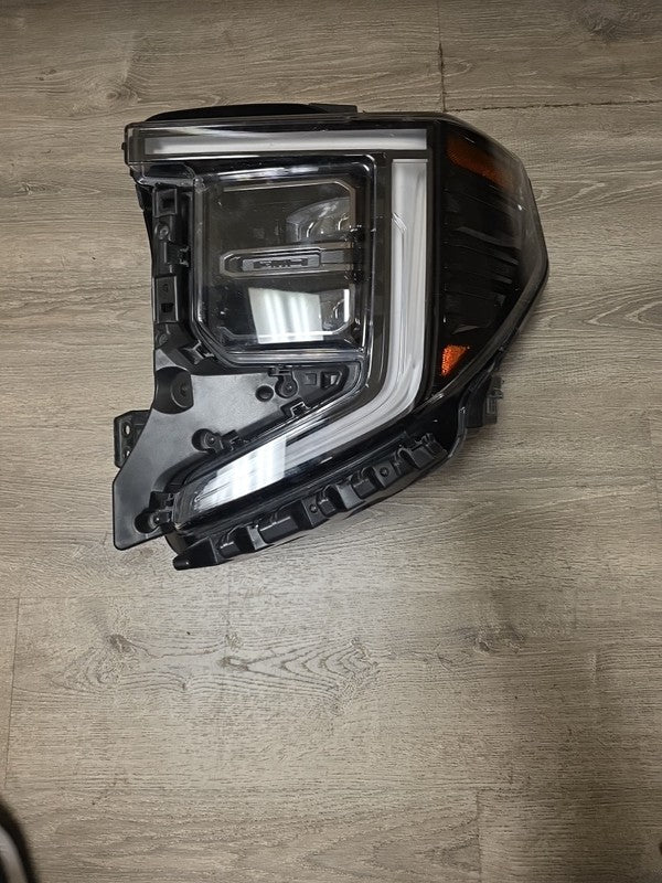 2022-2024 GMC Sierra 1500 LED Headlight Left LH OEM Black Trim