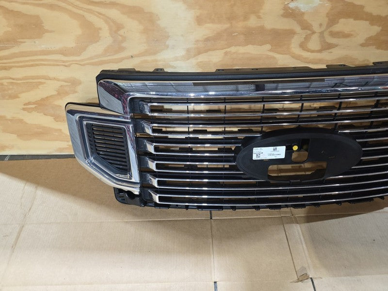 2020-2022 Ford F-250 F-350 F-450 OEM Upper Front Grille LC3B-8200-FEW