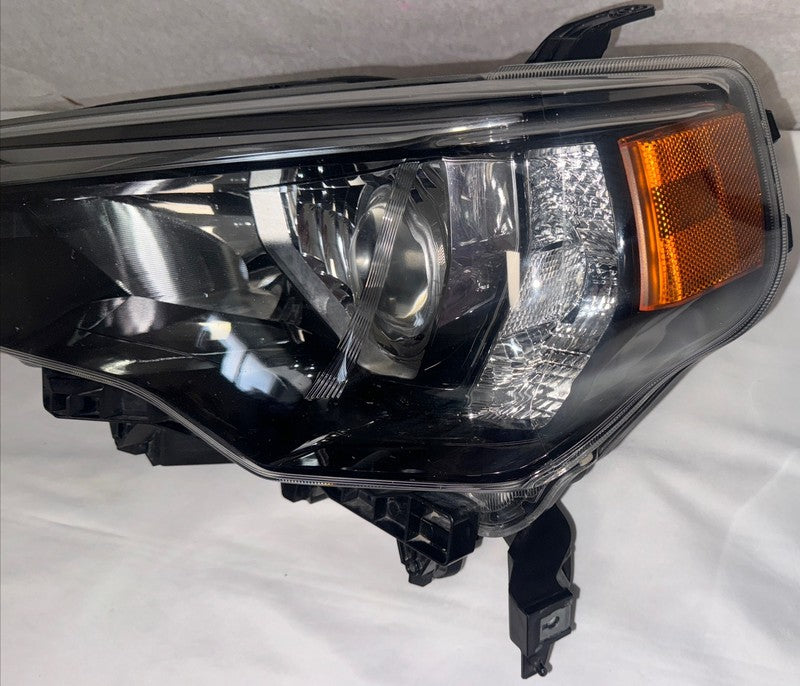 2014-2020 Toyota 4Runner Left Headlight Halogen OEM