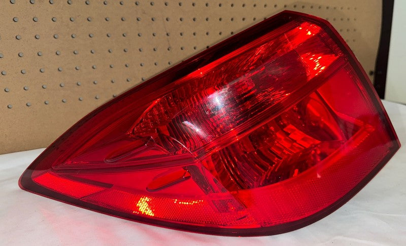 2016-2019 Corolla Left Tail Light Lamp OEM