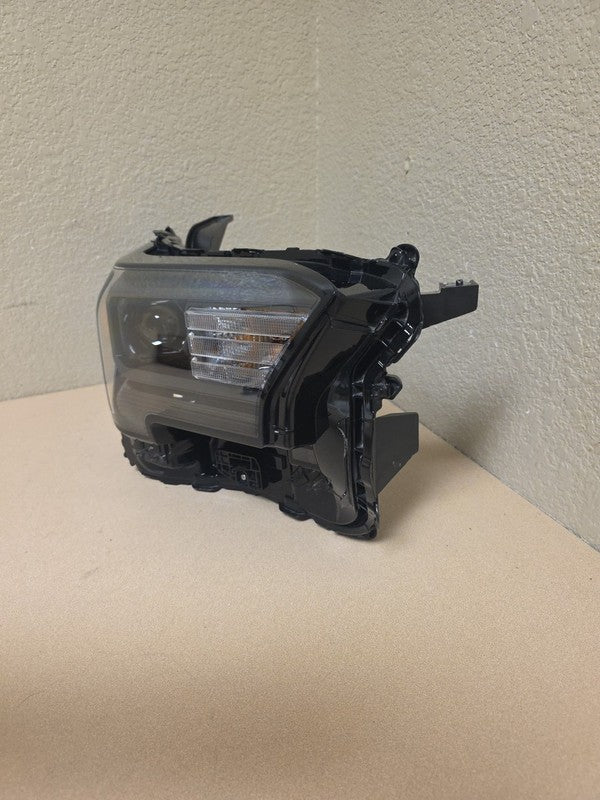 2024-2025 Toyota Tacoma Right Side Headlight Halogen/LED Base
