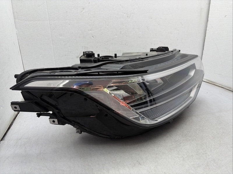 2022-2024 Volkswagen Tiguan Right Passenger LED Headlight
