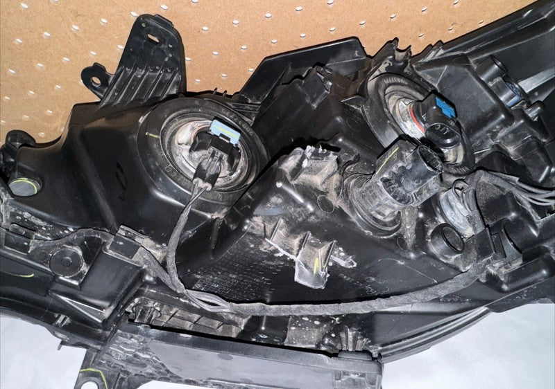 20-22 Sentra Right Headlight Halogen OEM RH