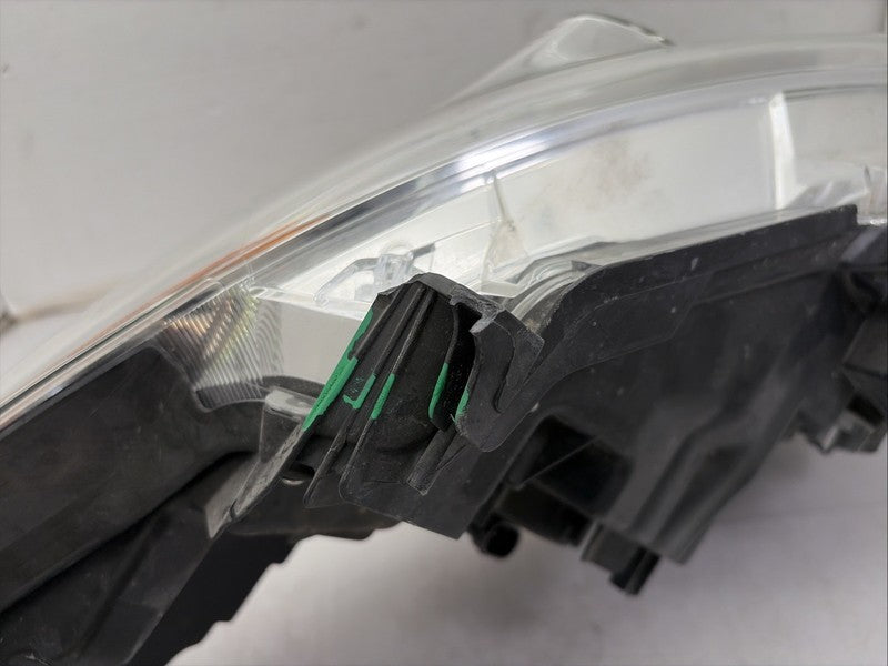 2019-2022 Honda HR-V Right RH Passenger Headlight OEM Halogen Lamp