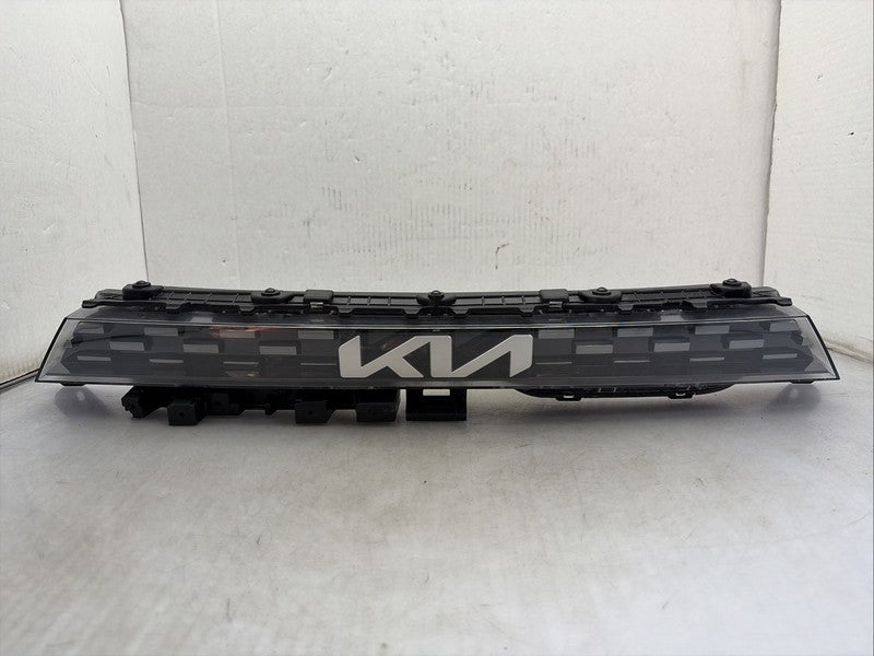 2023-2025 Kia Soul OEM LED Center Headlamp Grille Daytime Running Ligh