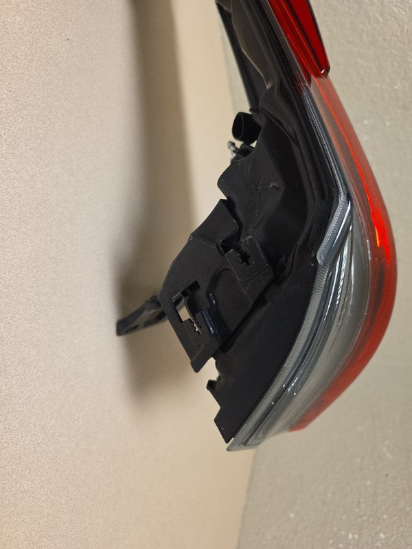2021-2023 Toyota Highlander Left Tail Light OEM