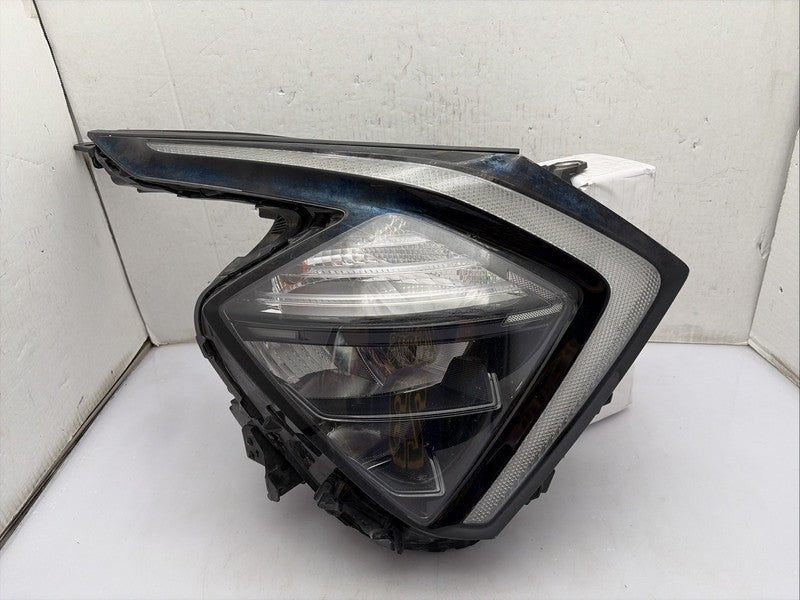 2022-2024 Kia Sportage Right Passenger Headlight OEM LED 92102-P1