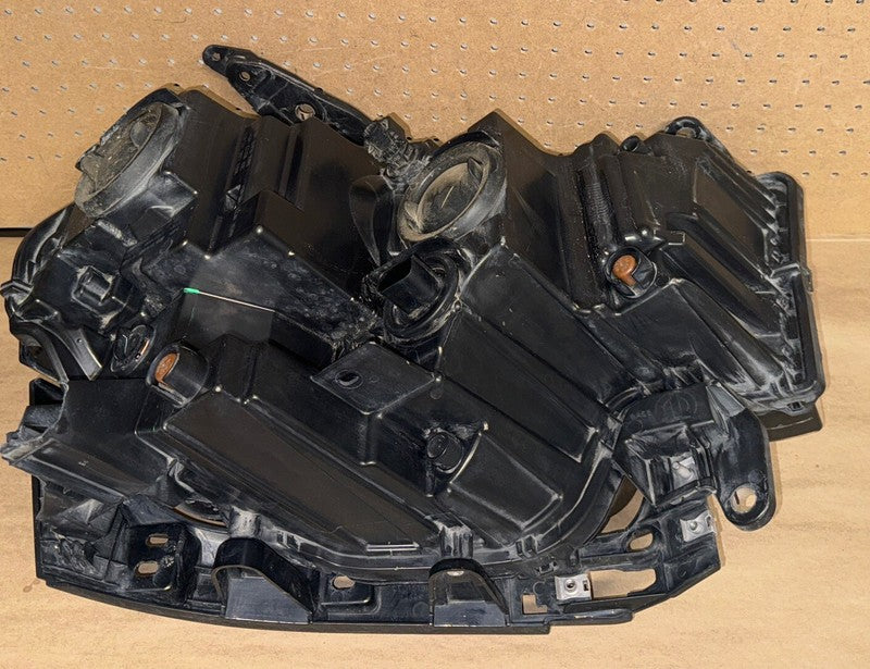 2019-2021 RAM 1500 Headlight, Left Driver Side, Halogen, OEM