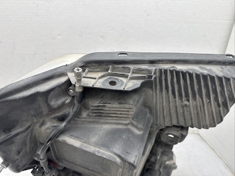2017-2019 Ford F-250 Left Driver OEM LED Headlight
