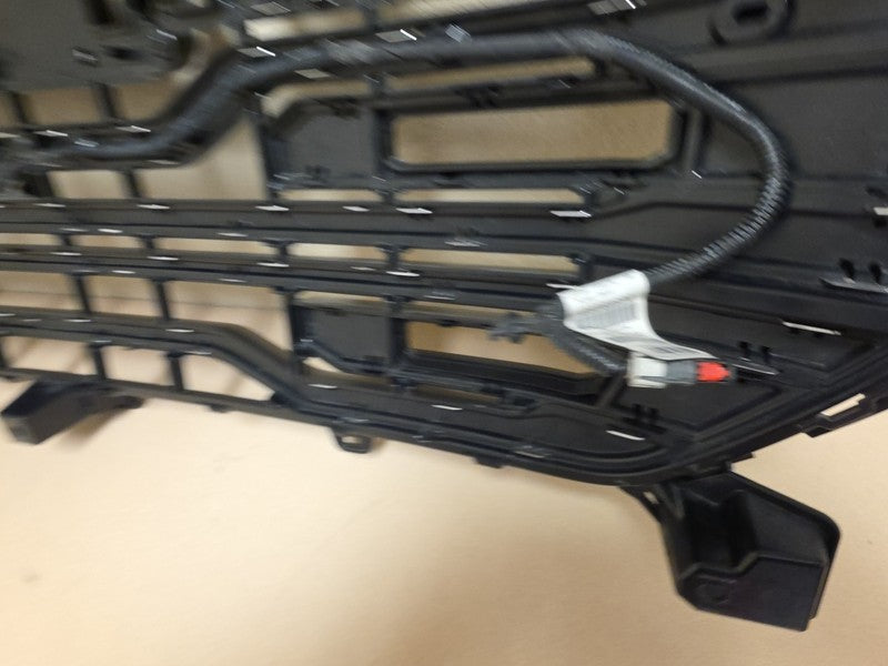 2022-2025 GMC Sierra 1500 AT4X Front Grille w/ Camera OEM 84878064