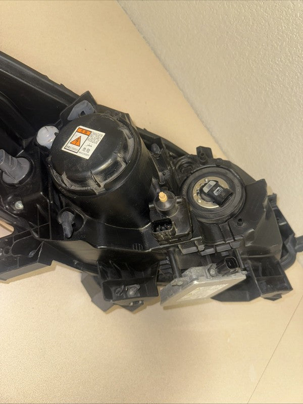 2012-2015 Mazda 5 Left Front Headlight Lamp Xenon C513-50161