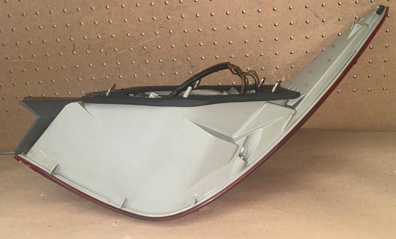2011-2014 Hyundai Sonata Left Rear Tail Light Lamp OEM 92401-3Q000